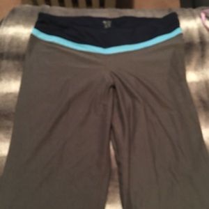 Champion workout capris